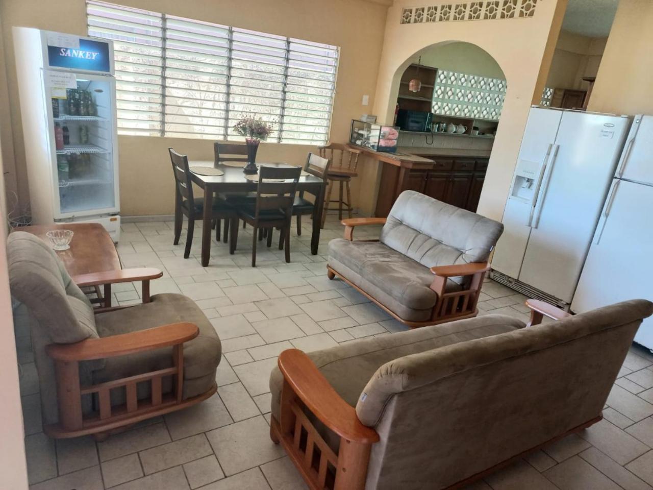 The Seaside Garden Guesthouse Buccoo Εξωτερικό φωτογραφία