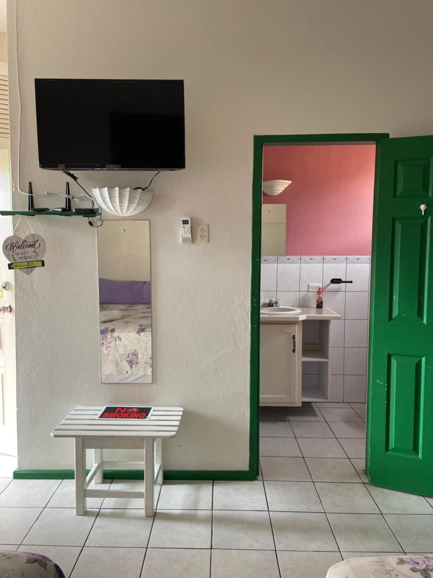 The Seaside Garden Guesthouse Buccoo Εξωτερικό φωτογραφία